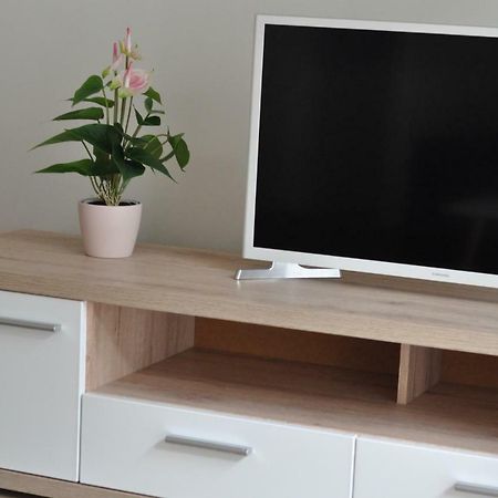 Central Family-Friendly Apt In Bécs Kültér fotó
