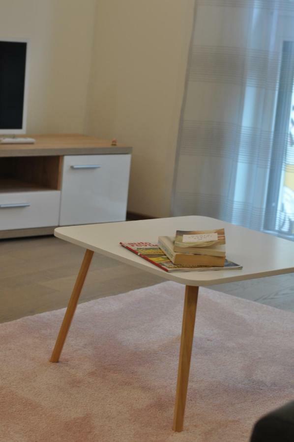 Central Family-Friendly Apt In Bécs Kültér fotó