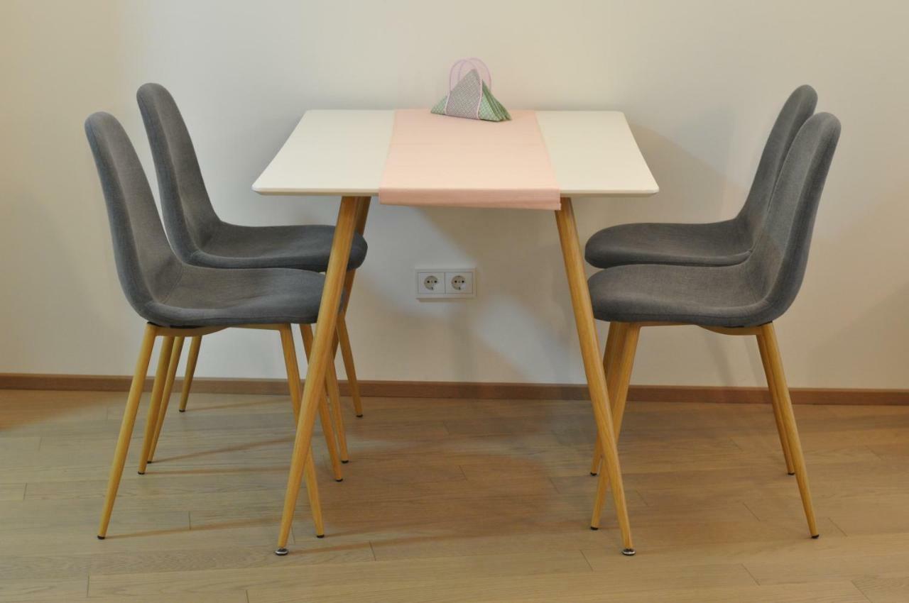 Central Family-Friendly Apt In Bécs Kültér fotó