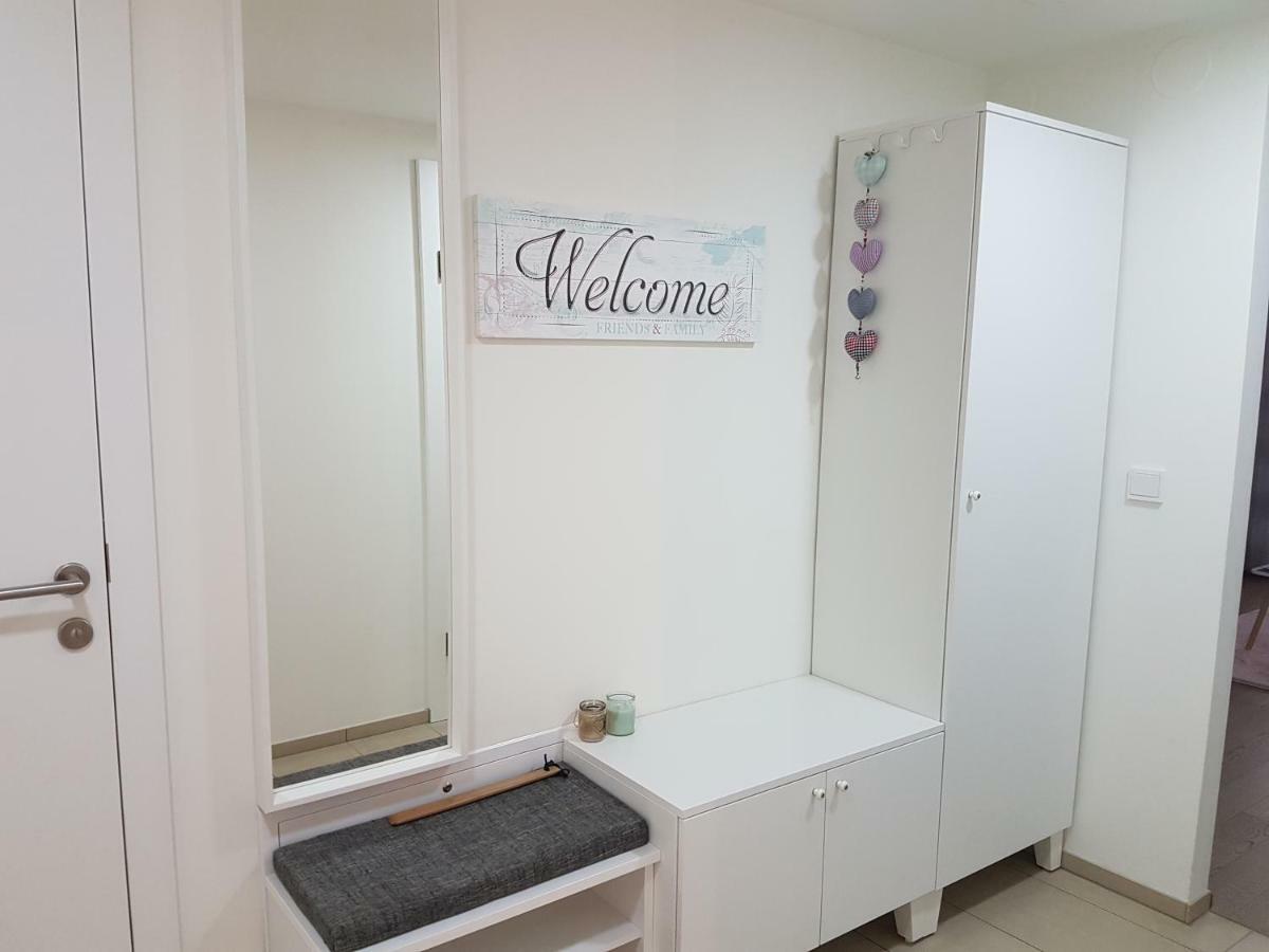 Central Family-Friendly Apt In Bécs Kültér fotó